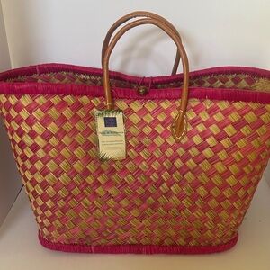 Pink & Tan Wicker Beach Tote!